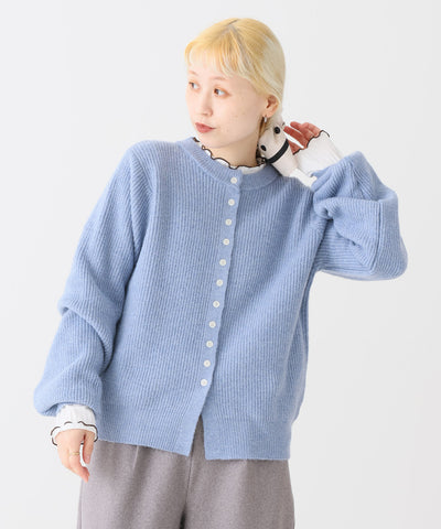 ブルー