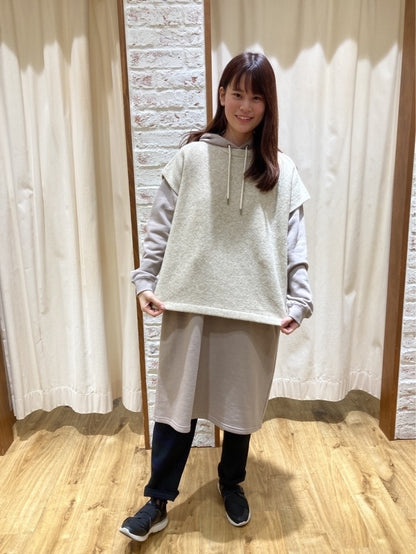 イージータックパンツ