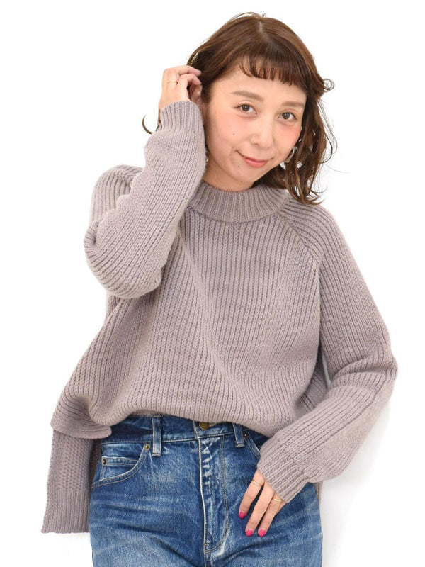 ハイネックニットプルオーバー