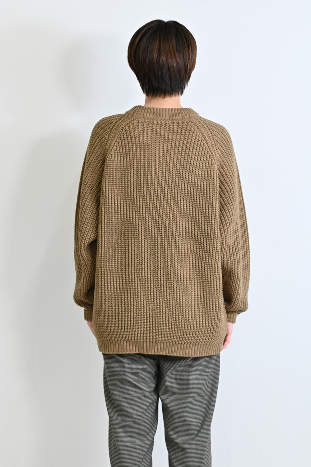 畦編みニットプルオーバー