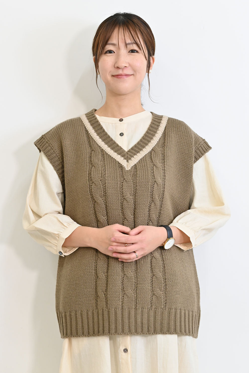 チルデンニットベスト