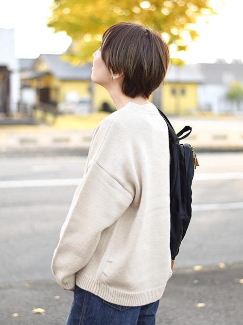 脇タックニットプルオーバー