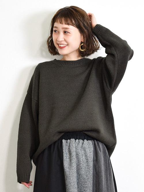 脇タックニットプルオーバー