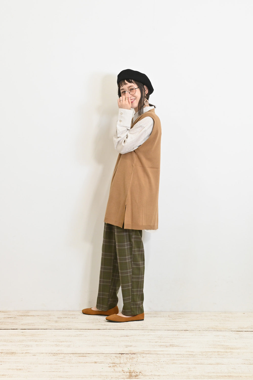 イージータックパンツ