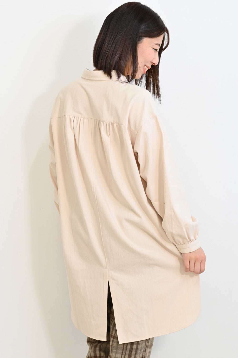 ソフト綿起毛バックスリットチュニック